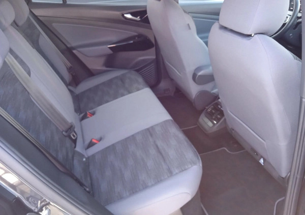 Volkswagen ID.4 cena 138000 przebieg: 10138, rok produkcji 2021 z Gliwice małe 379